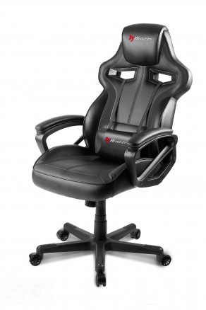 Arozzi's gaming chair Milano