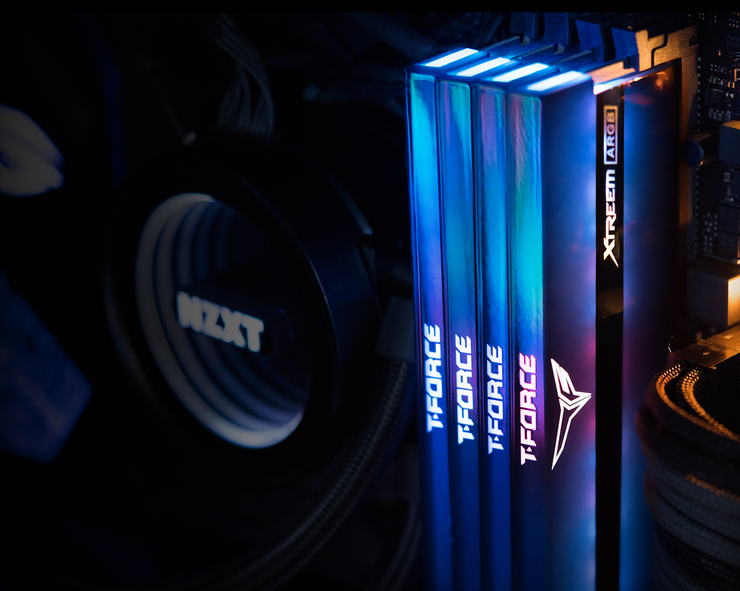 Team T-Force XTREEM ARGB 16GB (2 x 8GB) 288-Pin PC RAM DDR4 4000 