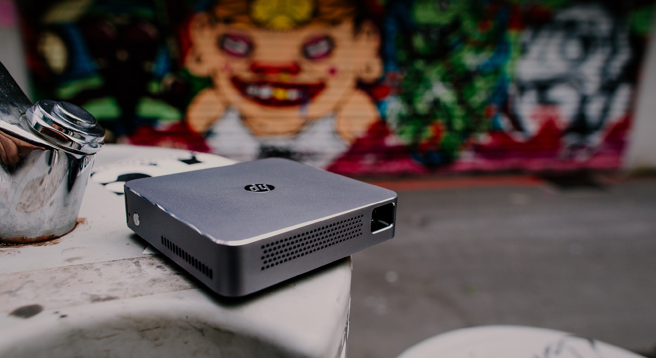 HP MP100 on a Grafitti Artist's Table