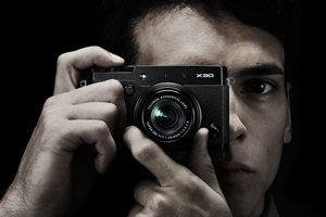 FUJIFILM X30