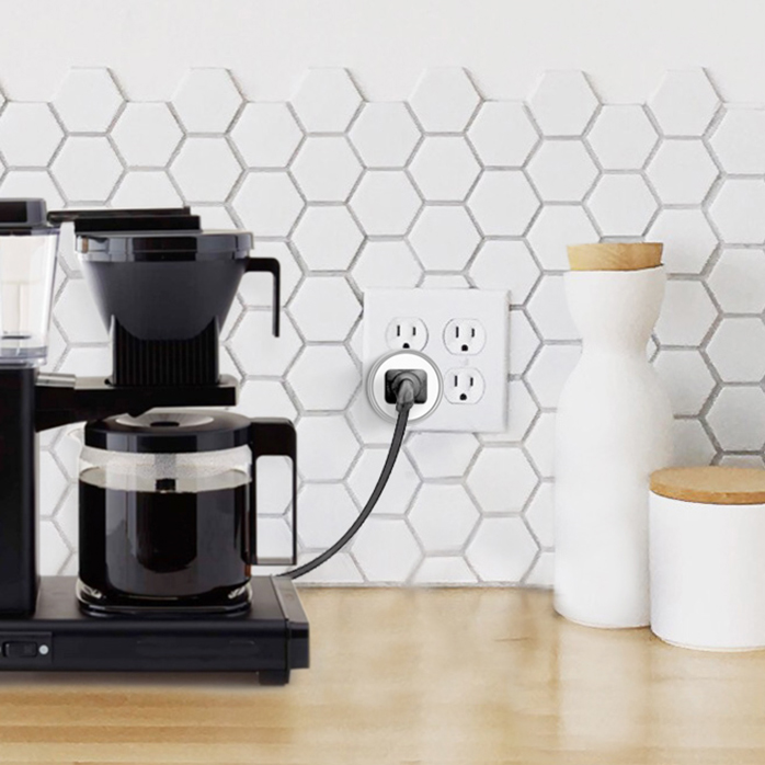 Elf Smart Plug by Eques