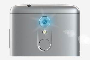 AXON 7 mini
