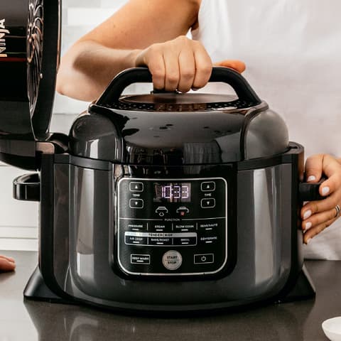  Ninja OP305 Foodi 6.5 Quart Pressure Cooker That