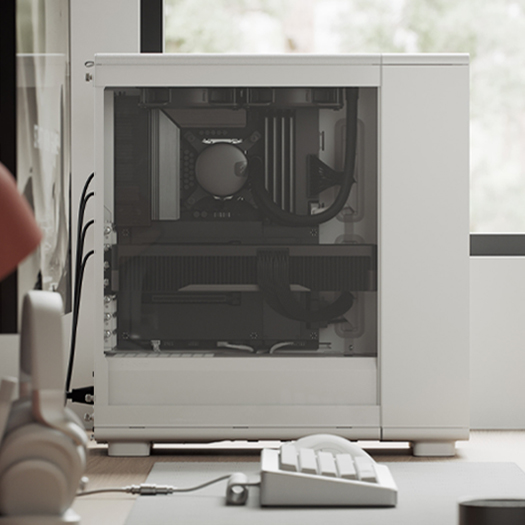 Fractal Design Epoch White RGB Tempered Glass Clear Tint PC Gaming Case