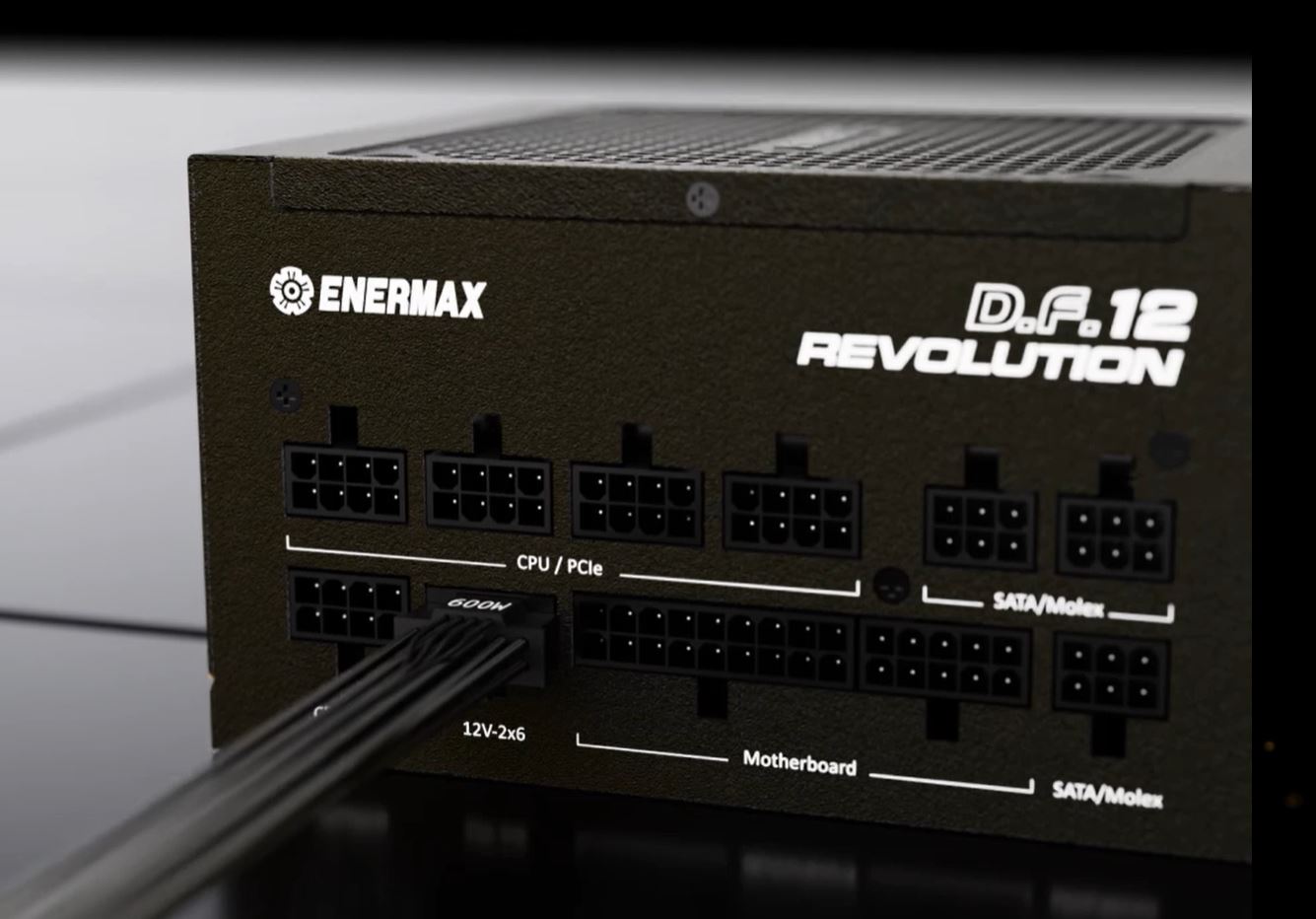 ENERMAX Revolution D.F. 12 850W  Full Modular Power Supply