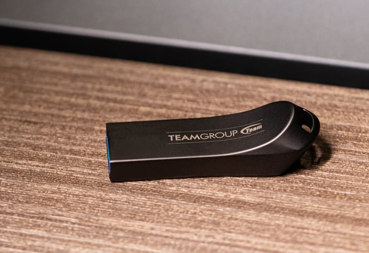 Team Group Model T USB 3.2 Gen1 Flash Drive