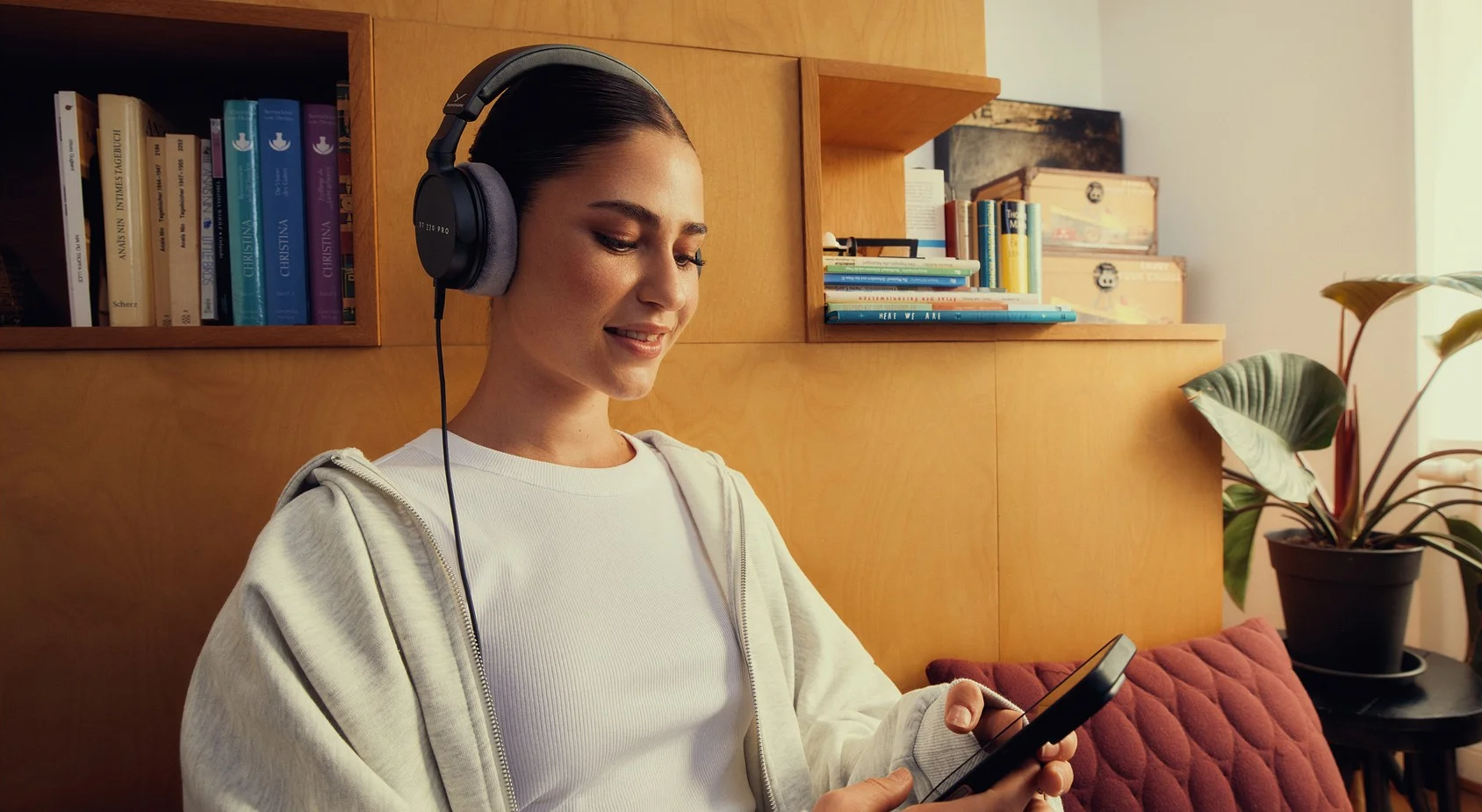 beyerdynamic DT 270 Pro Compact Over-Ear Studio Headphones