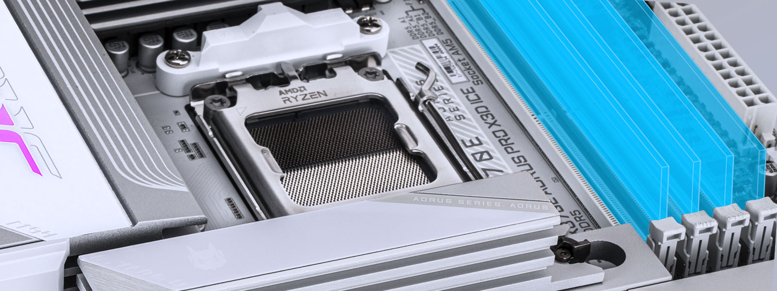 GIGABYTE X870E AORUS PRO X3D ICE AM5 AMD X870E ATX Motherboard