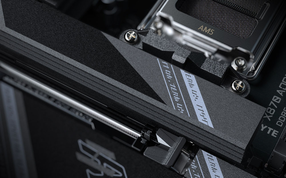 GIGABYTE X870 AORUS ELITE X3D Motherboard