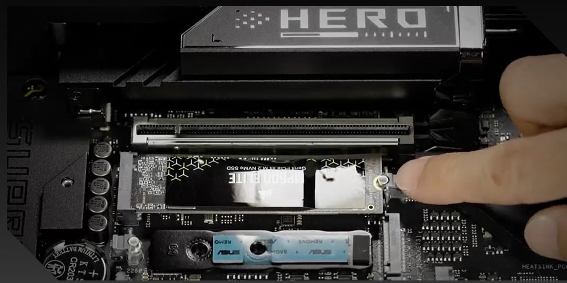 ASUS ROG MAXIMUS Z890 HERO BTF motherboard