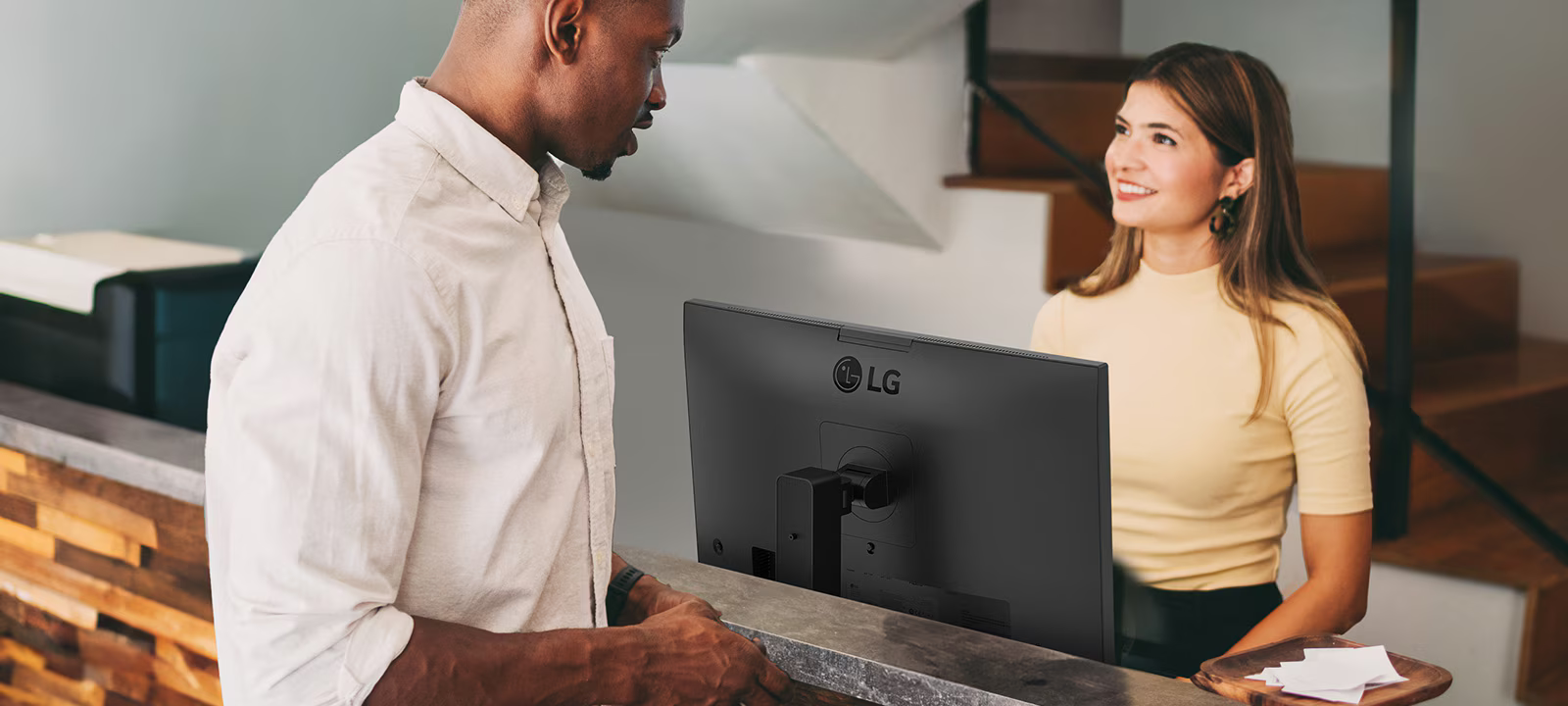 LG 224BA850-B IPS FHD Monitor 