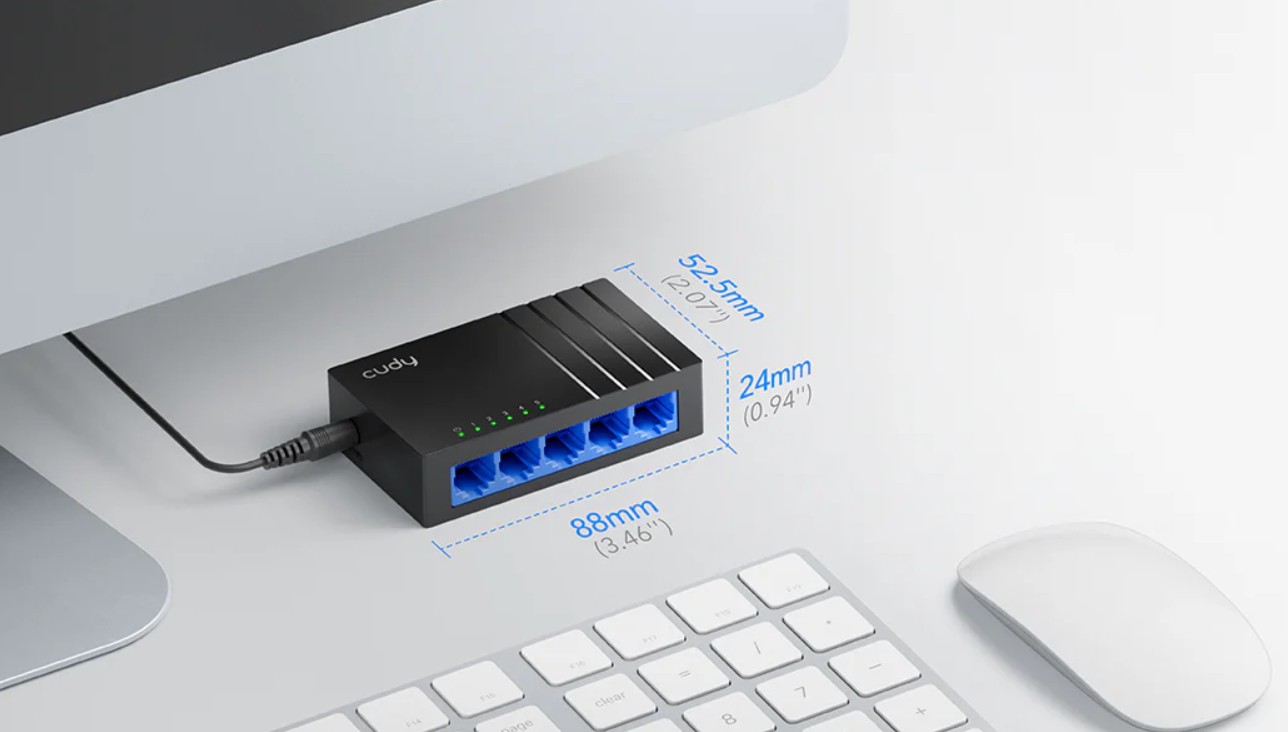 Cudy GS105D 5 Port Gigabit Ethernet Network Desktop Switch and Ethernet Splitter