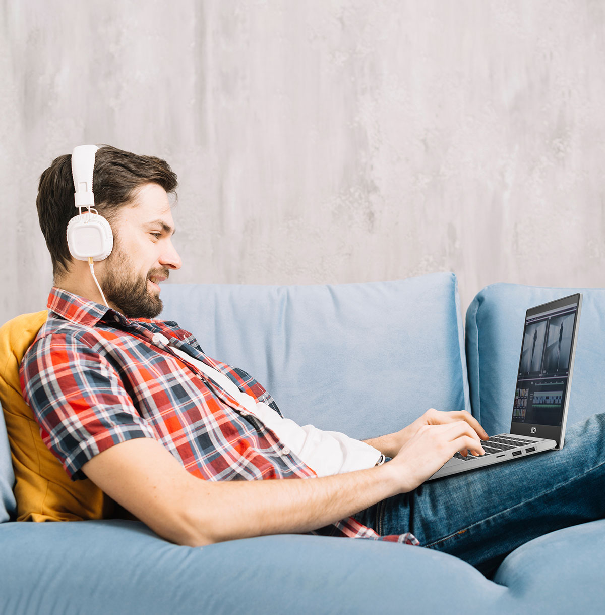 MSI Modern 14 Laptop