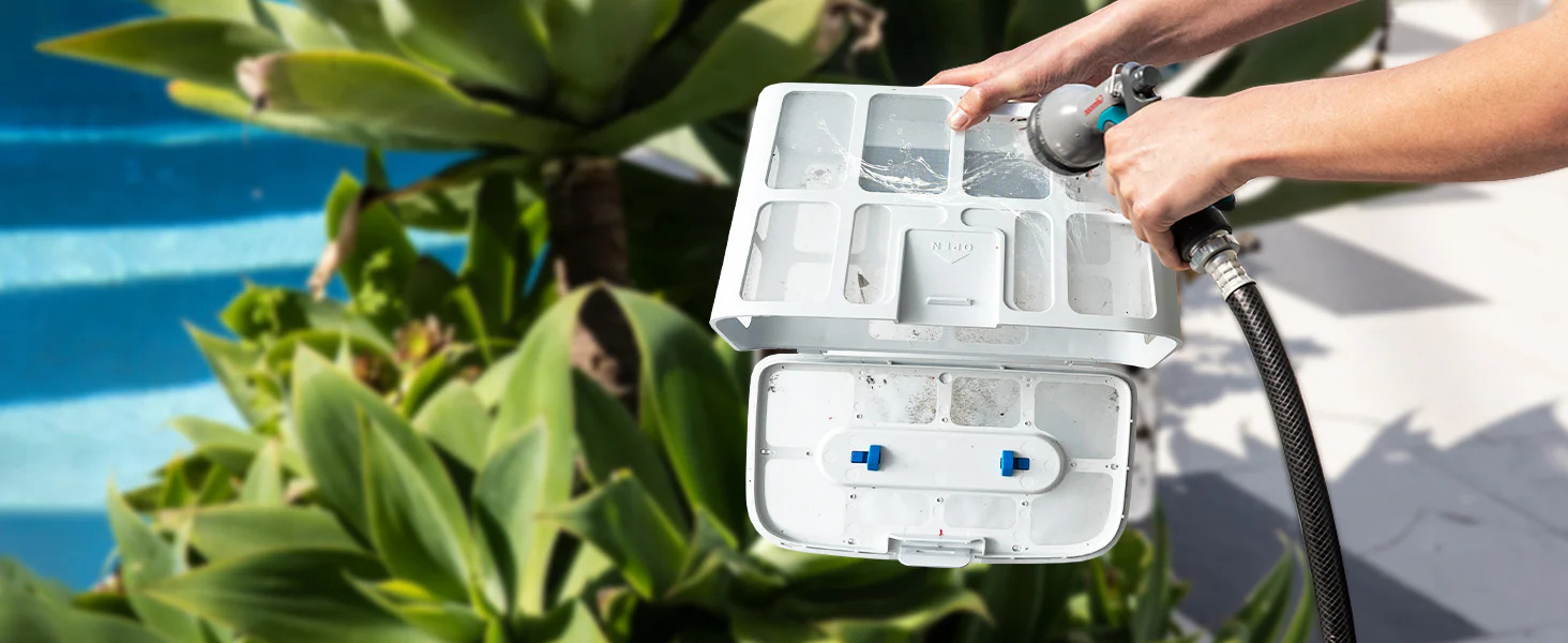 AIRROBO PC10 Cordless Robotic Pool Cleaner