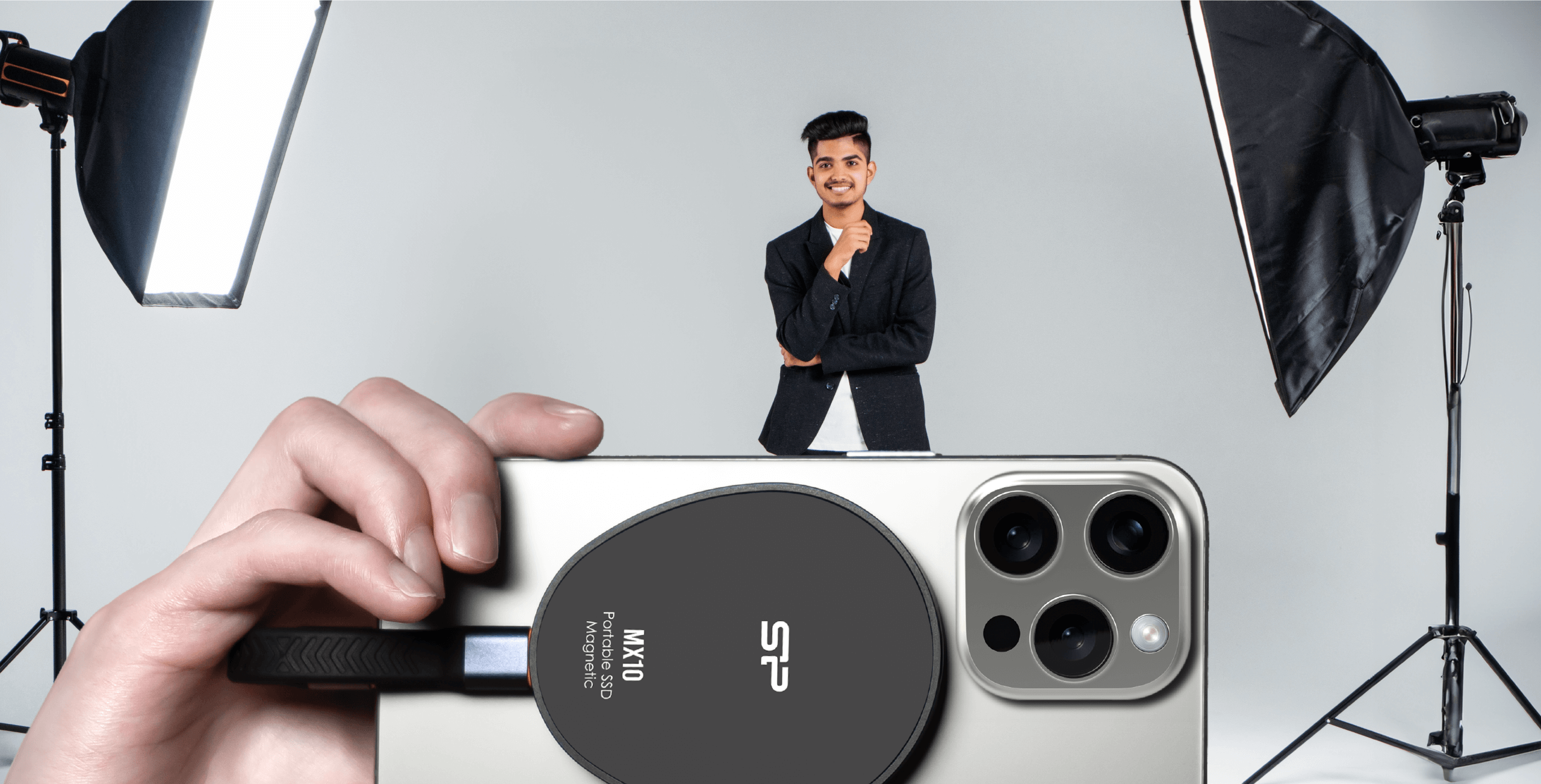 Silicon Power MX10 Built-in Magnetic Portable SSD