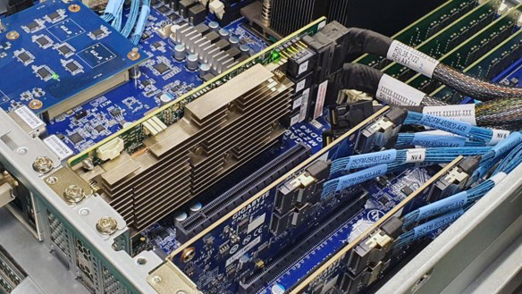 GIGABYTE R262-ZA0 1U Rackmount Server Barebone