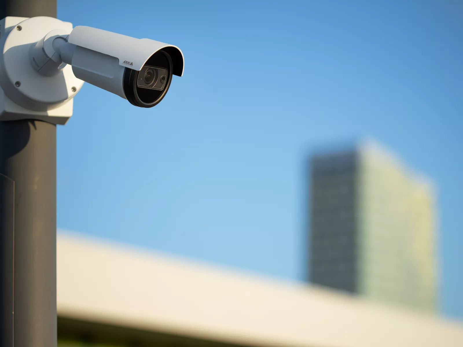 AXIS P1467-LE Bullet Camera