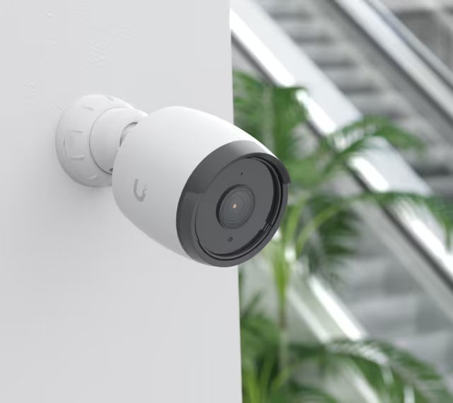 Ubiquiti G6 Bullet All-weather 4K PoE camera