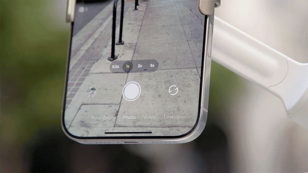 Insta360 Flow 2 Series Gimbal for Smart Phone