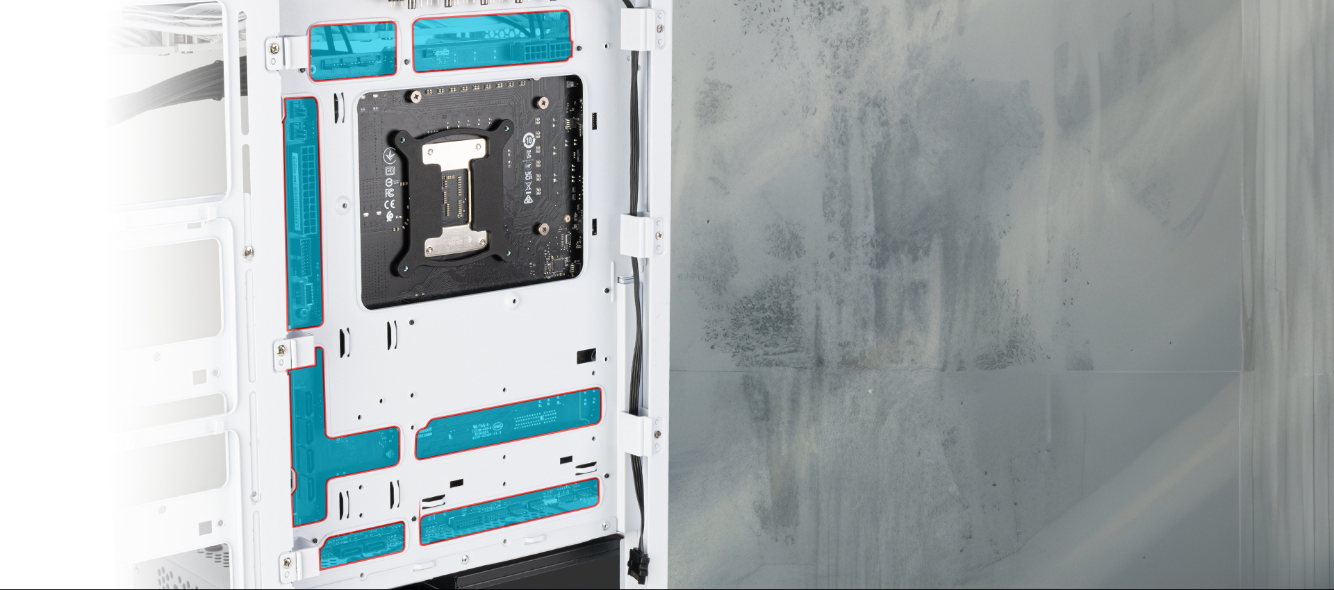 Compatible with Rear-Positioned Connector Motherboard Designs