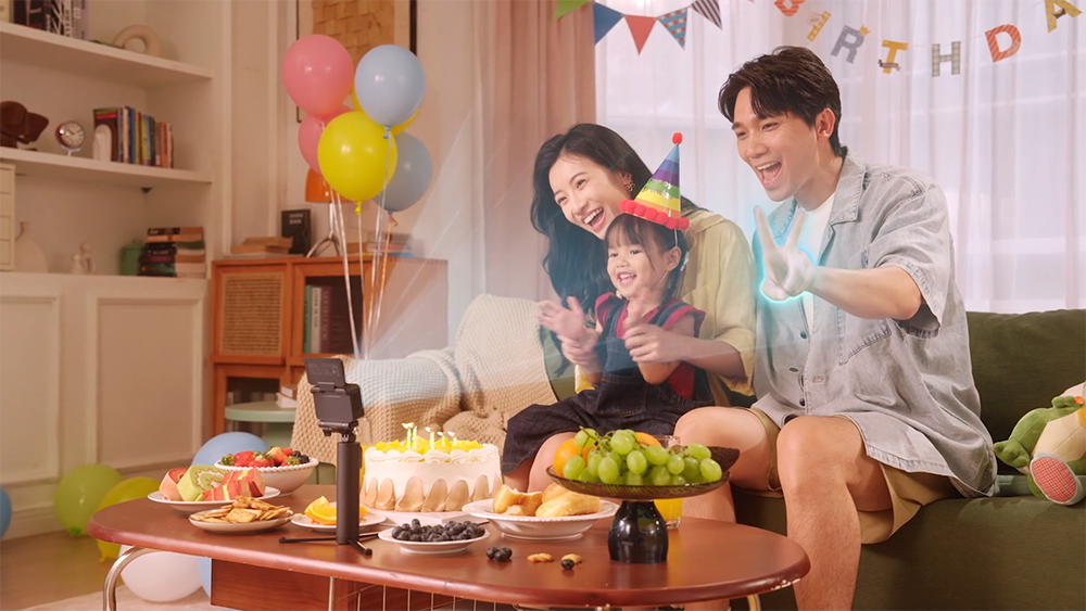 Insta360 GO Ultra Action Camera