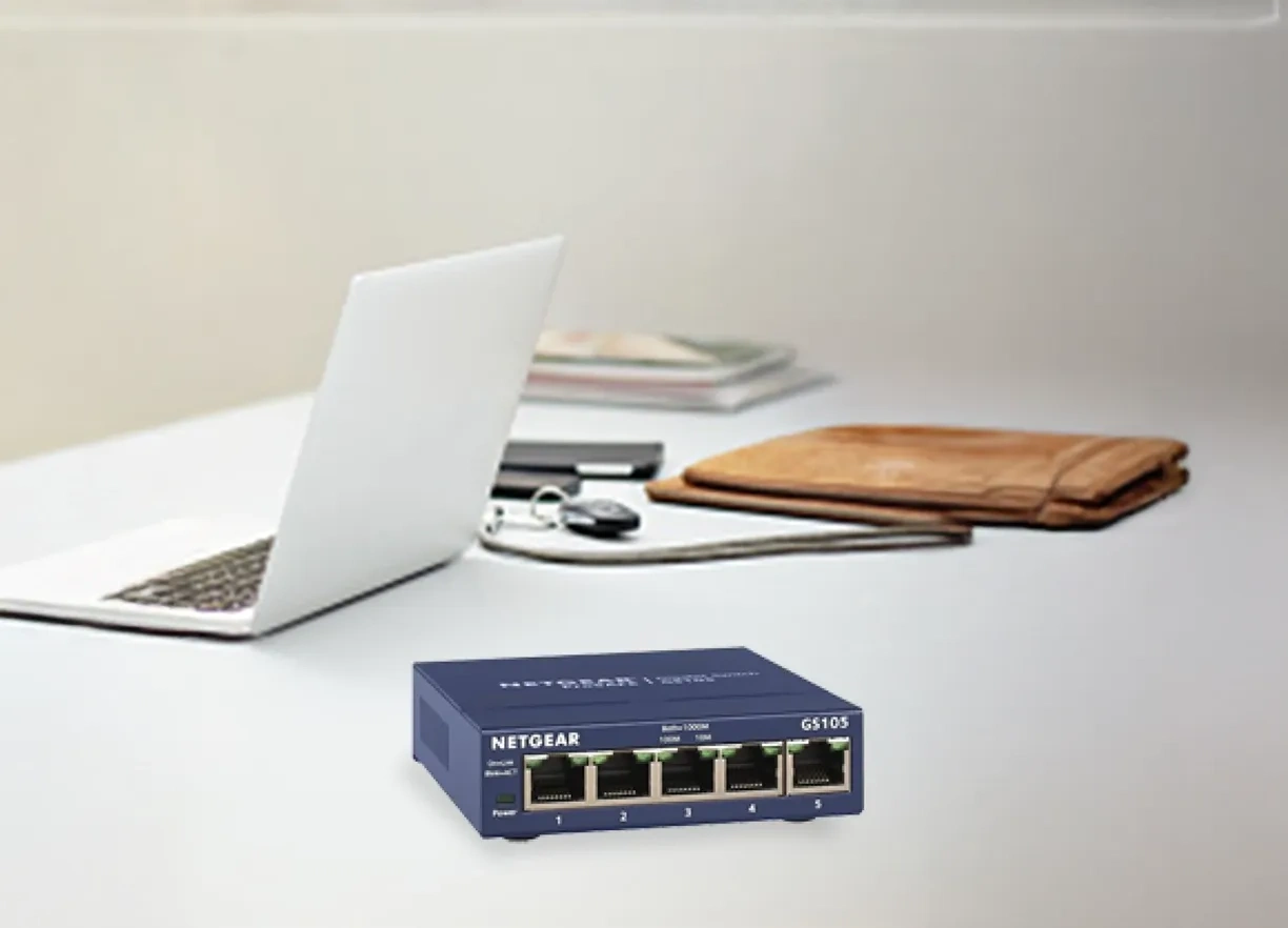 Netgear ProSafe GS105 5-Port Gigabit Ethernet Unmanaged Switch