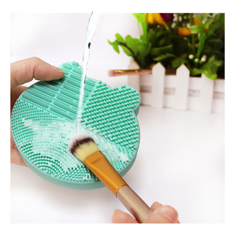 Makeup Brush Cleaner and Holder Stand Tool