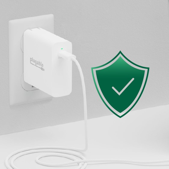 Plugable Charging Block plugged in with Certified symbol