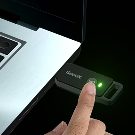 SecuX PUFido Key 2 - F01Q