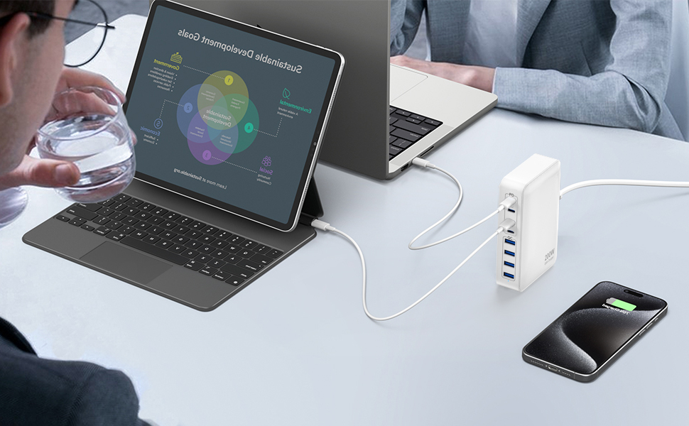 USB C Charger, 200W 8-Port QC & PD USB C Charging Station Hub, GaN Fast Charger