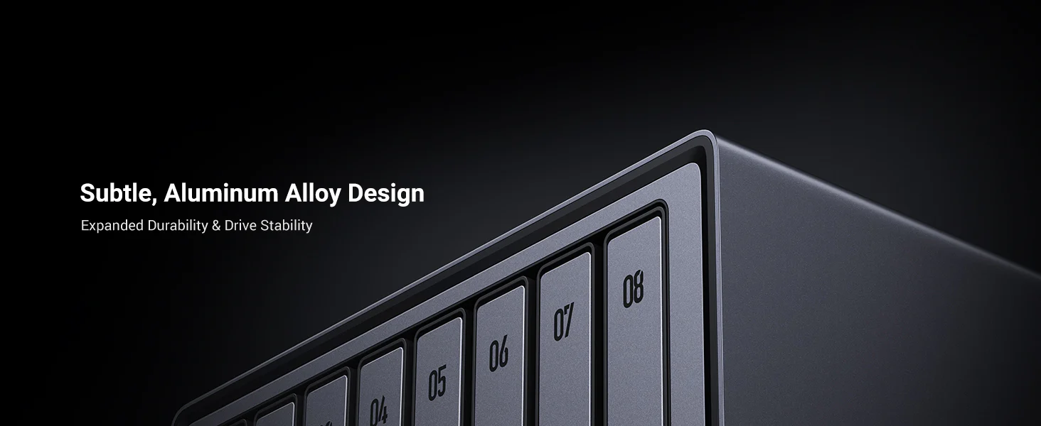 UGREEN NASync DXP8800 Plus 8-Bay Thunderbolt™ NAS