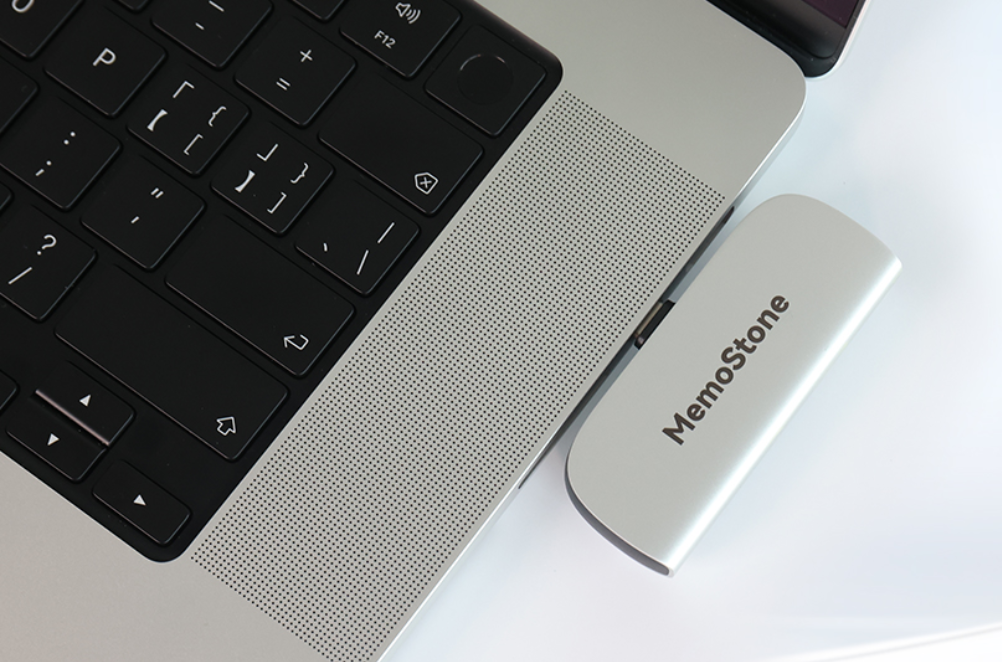 KingSpec MomeStone Portable SSD