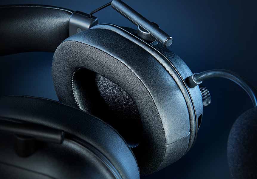 Razer BlackShark V2 HyperSpeed Wireless Gaming Headset
