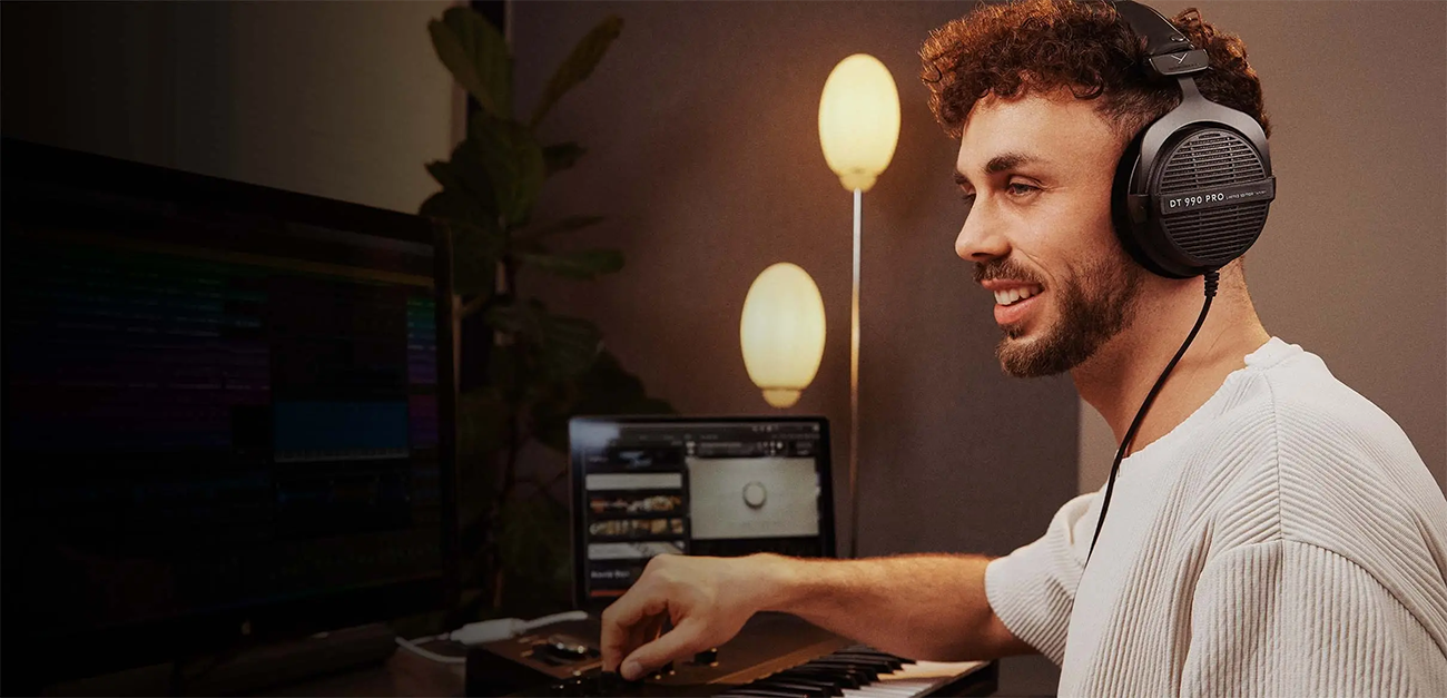 Beyerdynamic DT 990 Pro 250 OHM Open-back Studio Headphones - Limited Edition