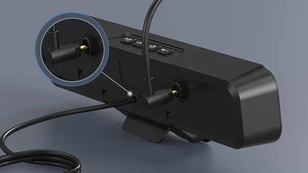 The detachable microphone transforms the speaker into a versatile audio solution. Plug in the mic fo