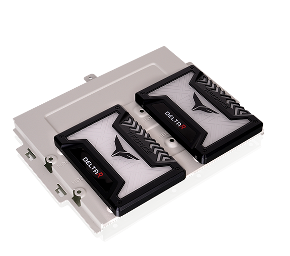 Thermaltake Retro 360 drive plate configuration showing 2 2.5 inch SSD mounting option