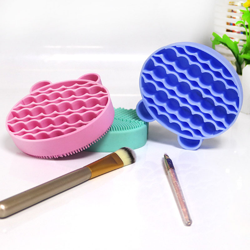 Cute Bear Shape Makeup Brush Holder Stand Tool