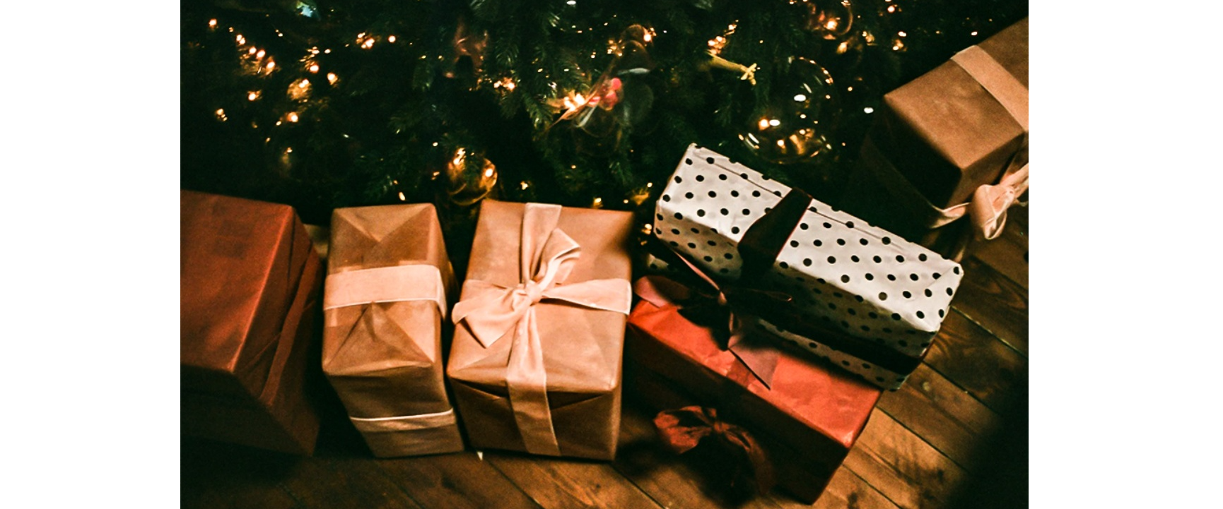christmas gifts, festive atmosphere, holiday decor, warm fairy lights, xmas home decoration