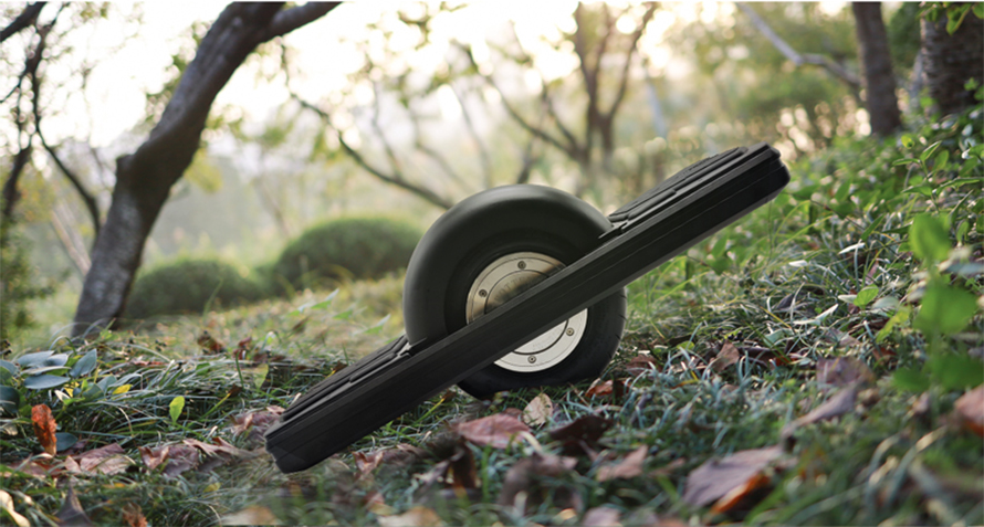 Inspired by snowboarders, surfers and skateboarders alike, the trotter OneWheel is astate-of-the-art