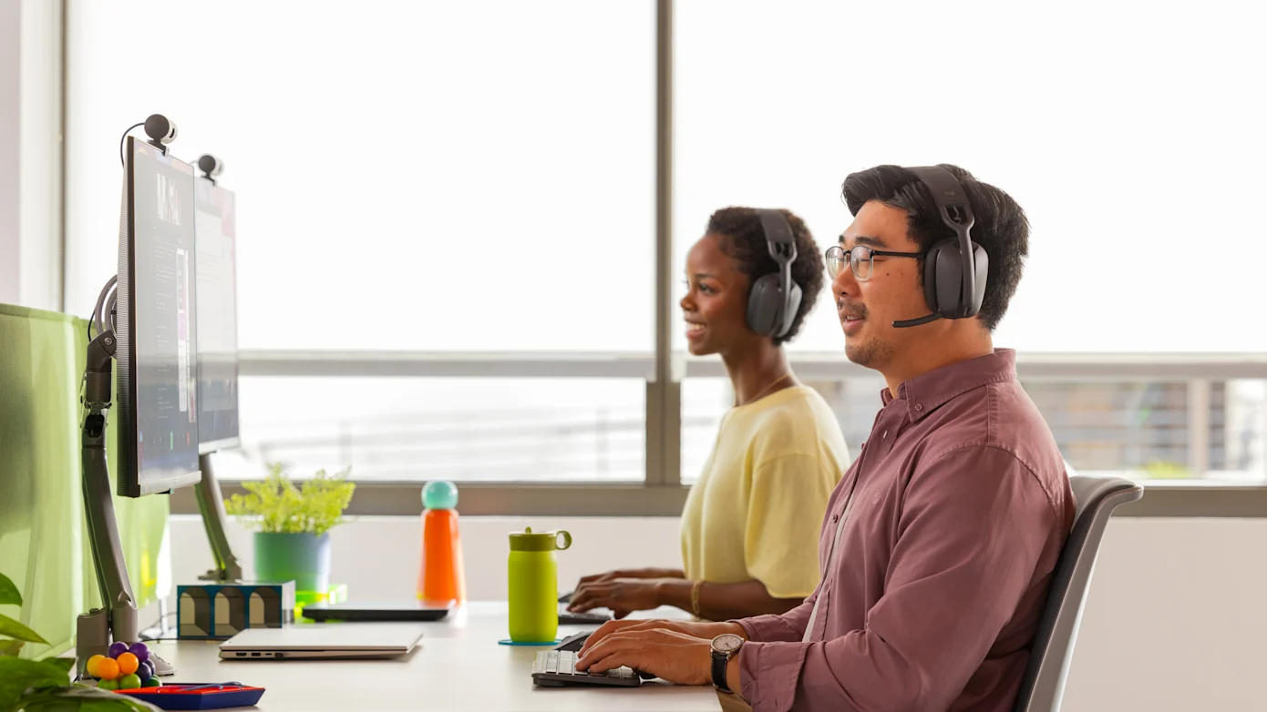 Logitech Zone Vibe Wireless Headset - Microsoft Teams Certification Native Bluetooth headphones