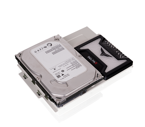 Thermaltake Retro 360 drive plate configuration showing 1 3.5 inch HDD plus 1 2.5 inch SSD mounting option