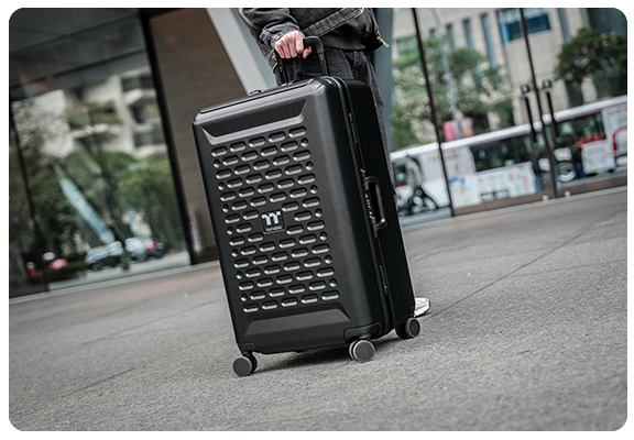 Thermaltake TR100 SFF Chassis