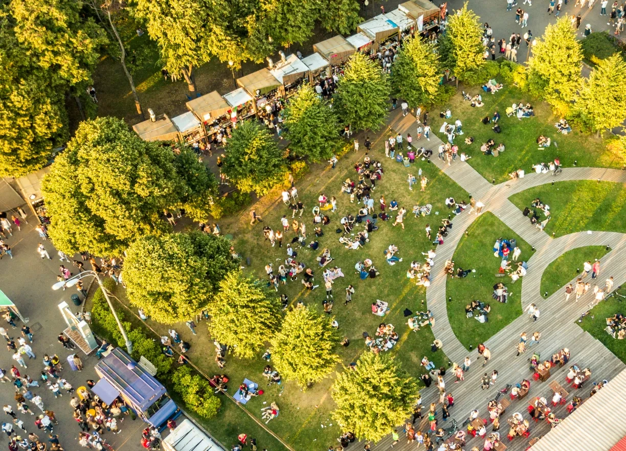  Netgear Nighthawk M6 Pro 5G mmWave WiFi 6E Mobile Hotspot Router