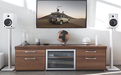 Kanto YU6 Powered Bookshelf Speakers - Matte White