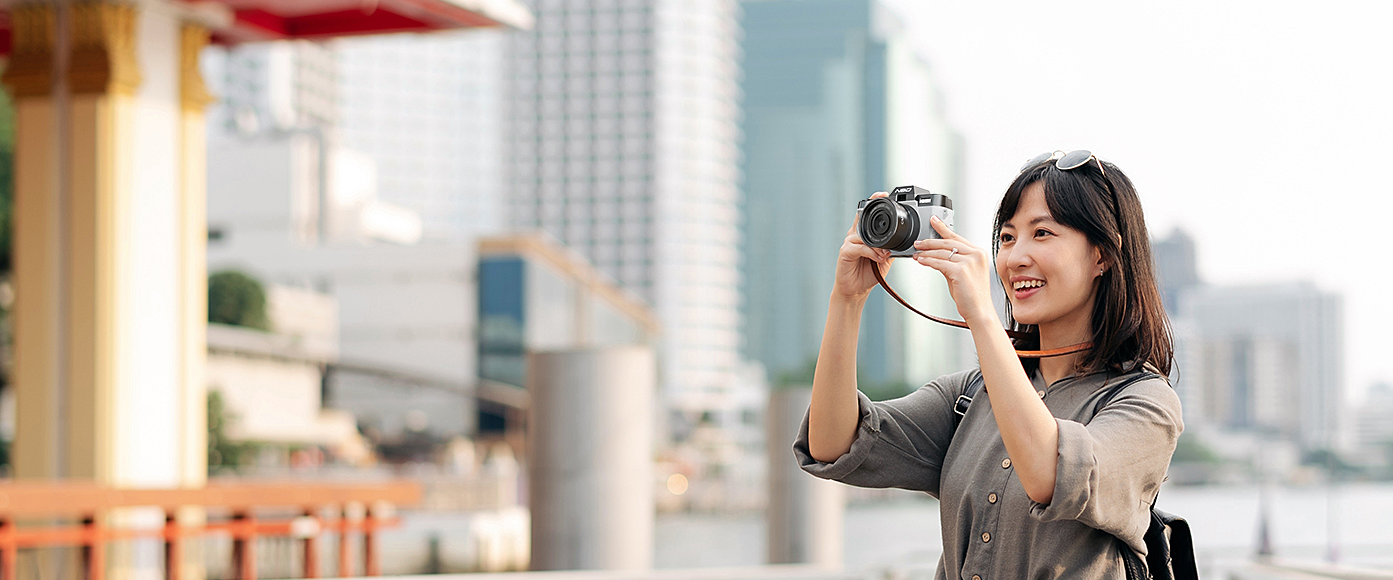 Lightweight Portable Travel Camera