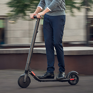 Segway ES2 Ninebot hotsell 700W Electric KickScooter - Dark Gray