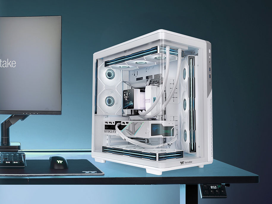 Thermaltake View 590 TG ARGB Mid Tower Case - Snow