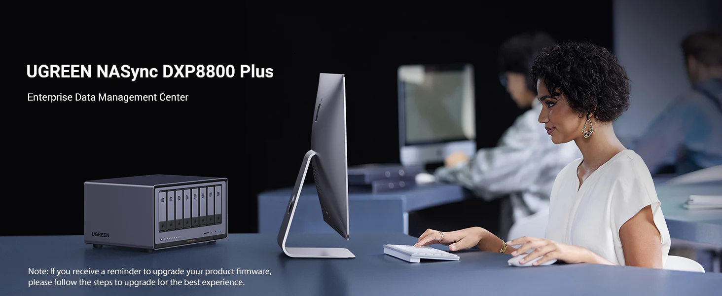 UGREEN NASync DXP8800 Plus 8-Bay Thunderbolt™ NAS