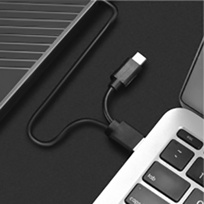 USB 3.0 &amp; USB-C Data Cable The data cable embedded under the drive has USB 3.0 &amp; USB-C two kinds of