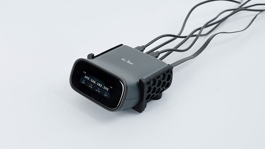 GL.iNet Comet Pro (GL-RM10) Remote KVM Over Wi-Fi